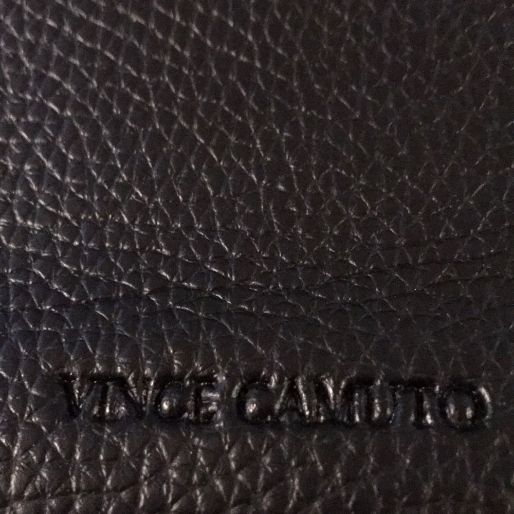 Vince Camuto tote - Picture 2 of 4